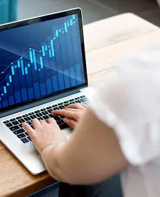 Harnessing Advanced Technologies For Retail And E-commerce Software Development